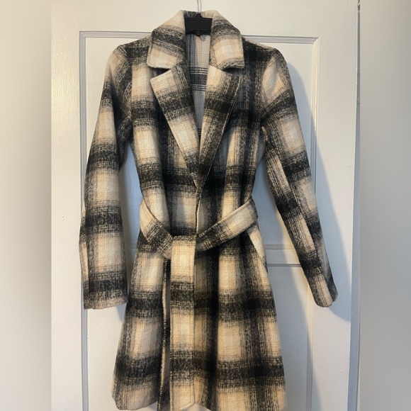 Jackets & Blazers - Plaid Coat